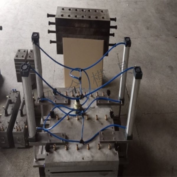 護墻板模具